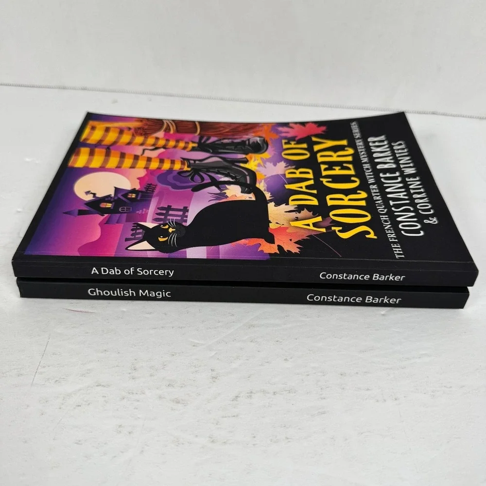 A Dab of Sorcery & Ghoulish Magic Books Constance Barker‎ Corrine Winters Cozy